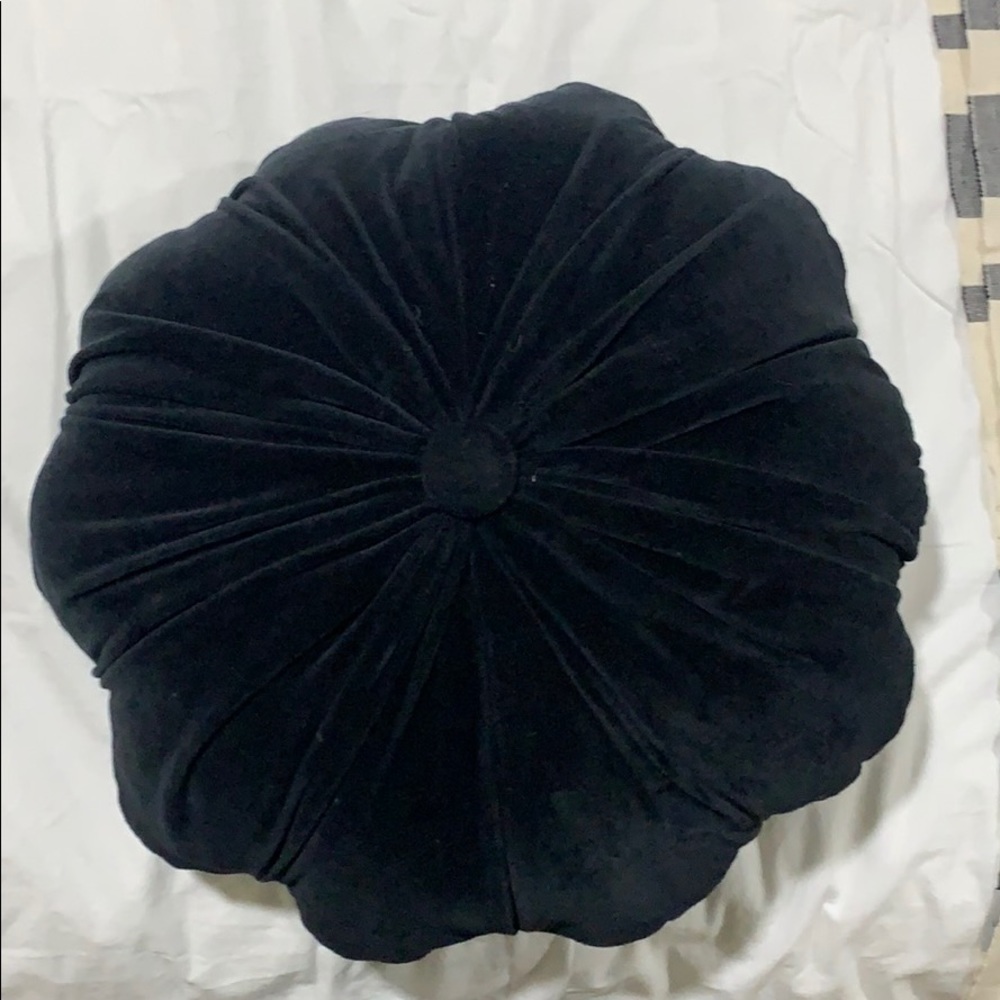 Black velvet pillow